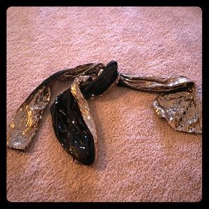 Sparkle scarf